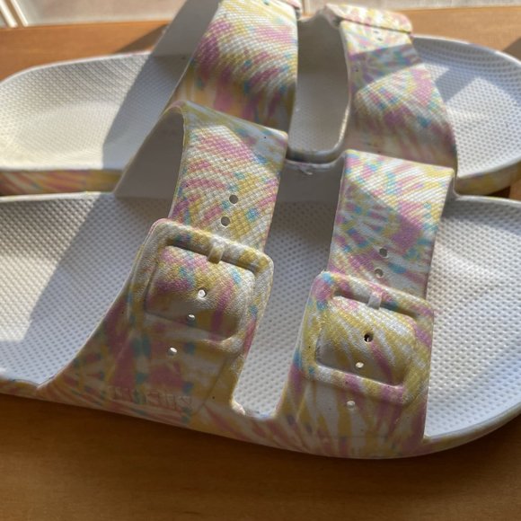 Freedom Moses Tie Dye Sandals Womens 37/38 (7/8) Good used condition - Picture 2 of 5